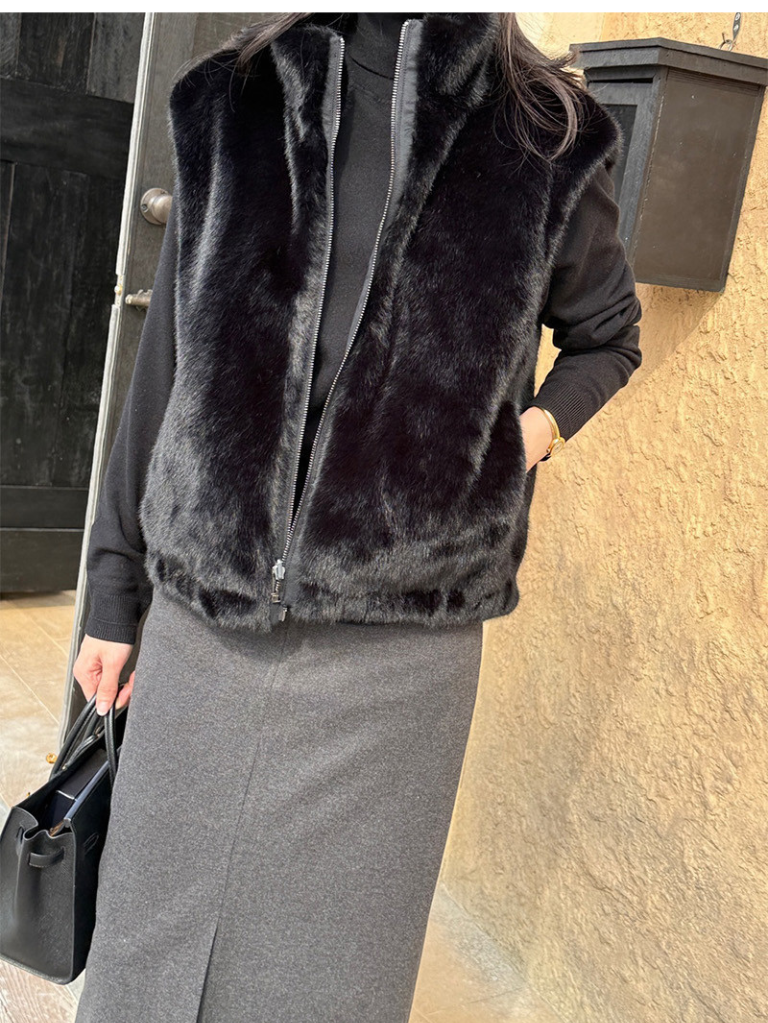 Chic毛絨兩面穿韓版馬甲外搭(黑)LI1004