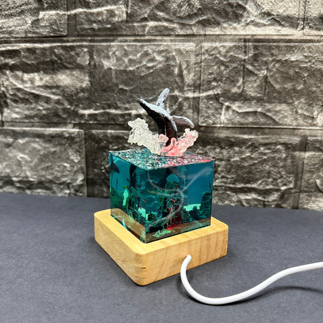 ★限時七折海豚樹脂造型燈