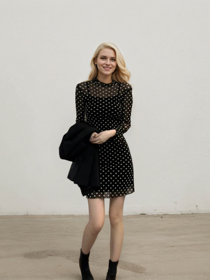 時尚圓領修身波點修身洋裝E1002